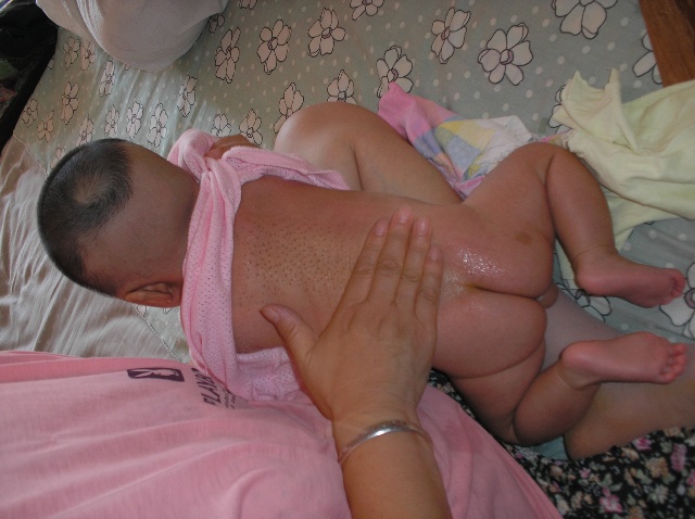 On the Folk Syndrome of Infant Night Crying Known as 'Pig Hair Wind' (Also Called Pig Hair Sha) and Its Treatment Principles